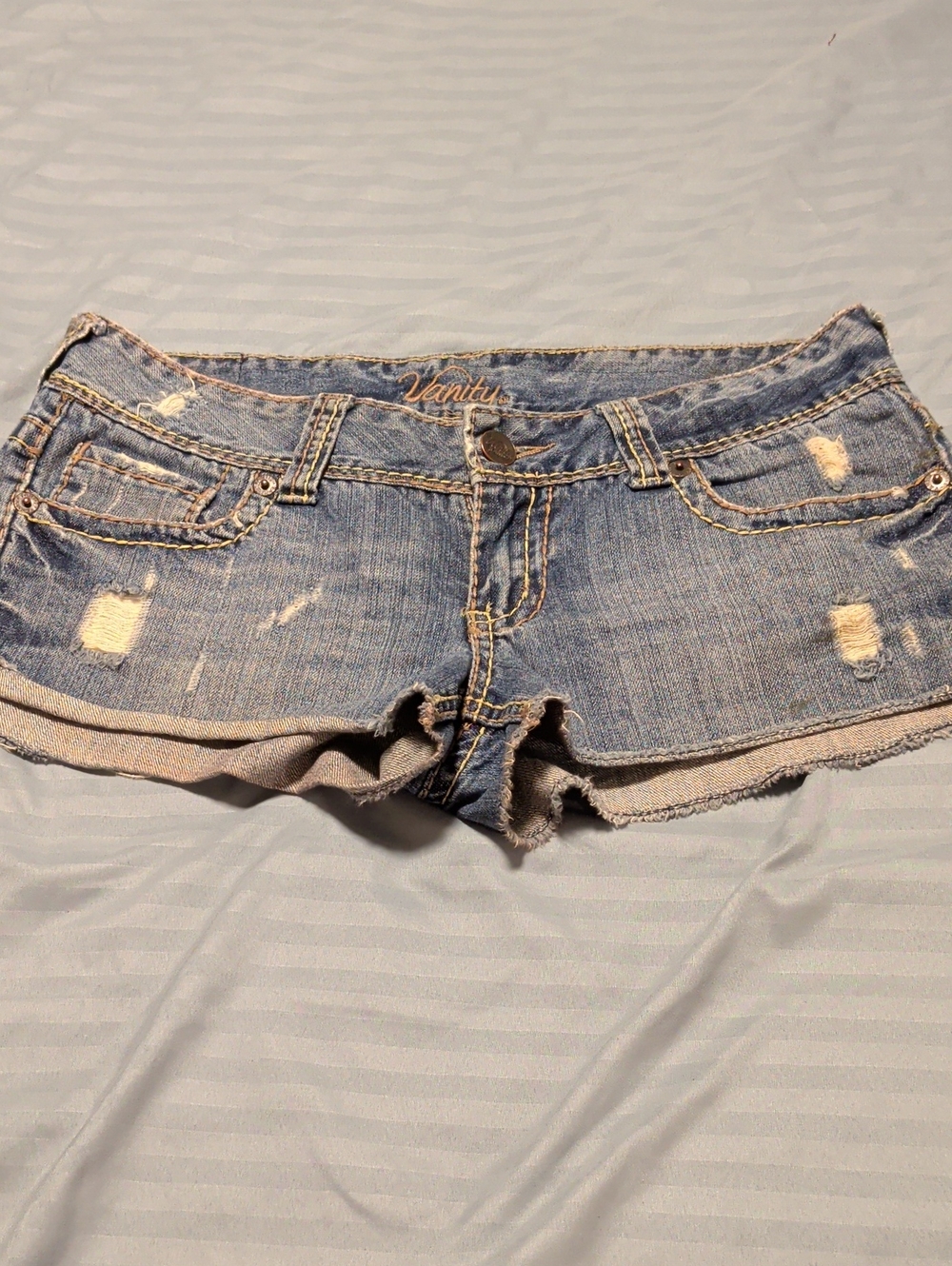 Distress denim Short Shorts